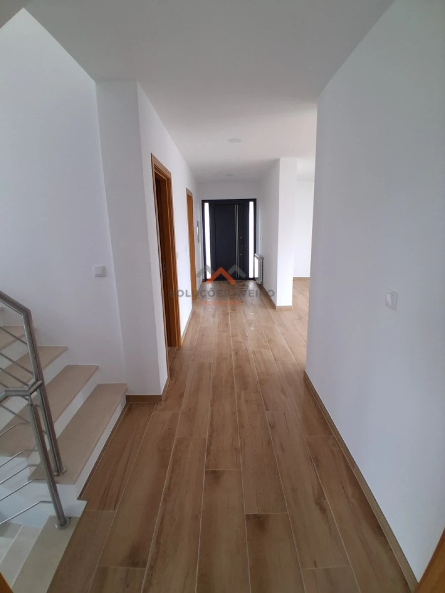 Moradia T4 para Venda em Arcos e Mogofores Foto 17