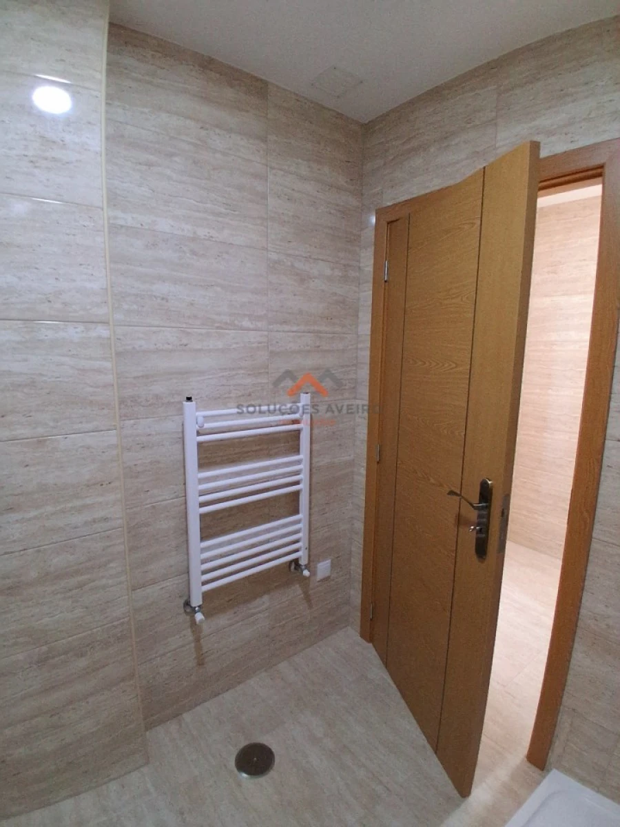 Moradia T4 para Venda em Arcos e Mogofores Foto 31