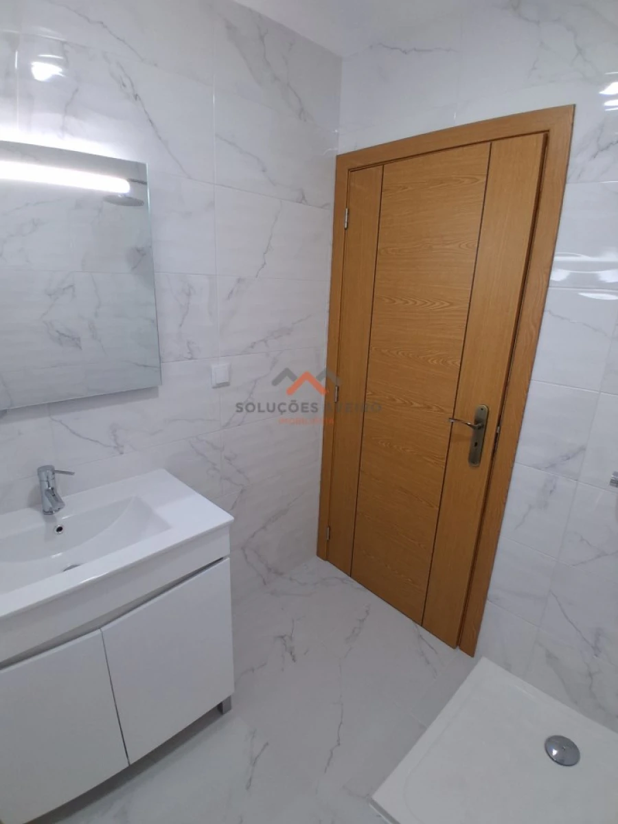 Moradia T4 para Venda em Arcos e Mogofores Foto 47