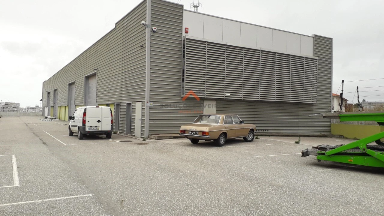 Armazém para Arrendamento em Esgueira Foto 1