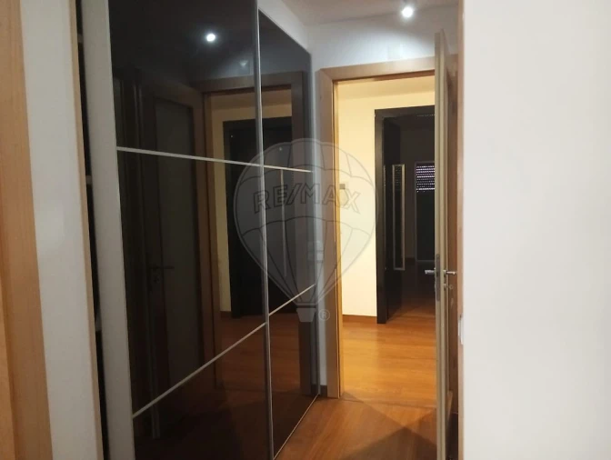 Apartamento T2 para Arrendamento em Marvila, Ribeira Santarém, São Salvador, São Nicolau Foto 5