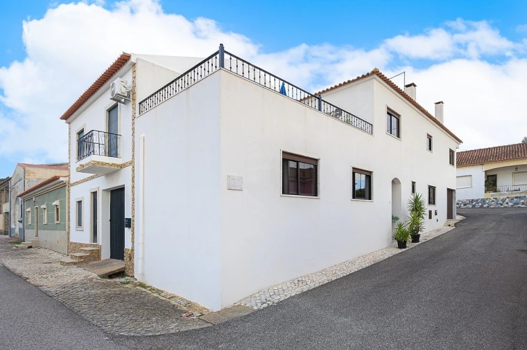 Moradia T3 para Venda em Aldeia Galega da Merceana e Aldeia Gavinha Foto 1