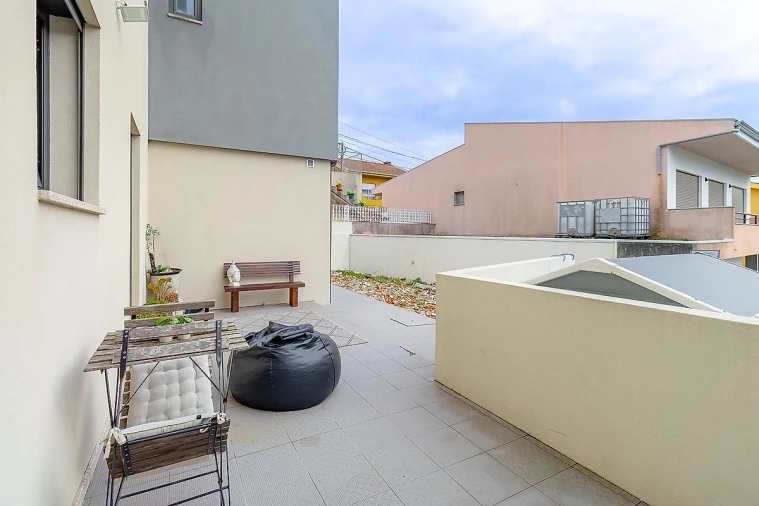 Apartamento T2 para Venda em Sandim, Olival, Lever e Crestuma Foto 20