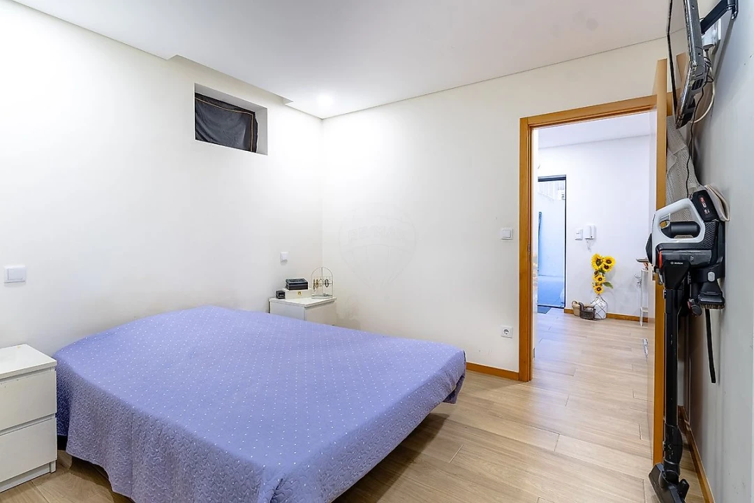 Apartamento T2 para Venda em Sandim, Olival, Lever e Crestuma Foto 13