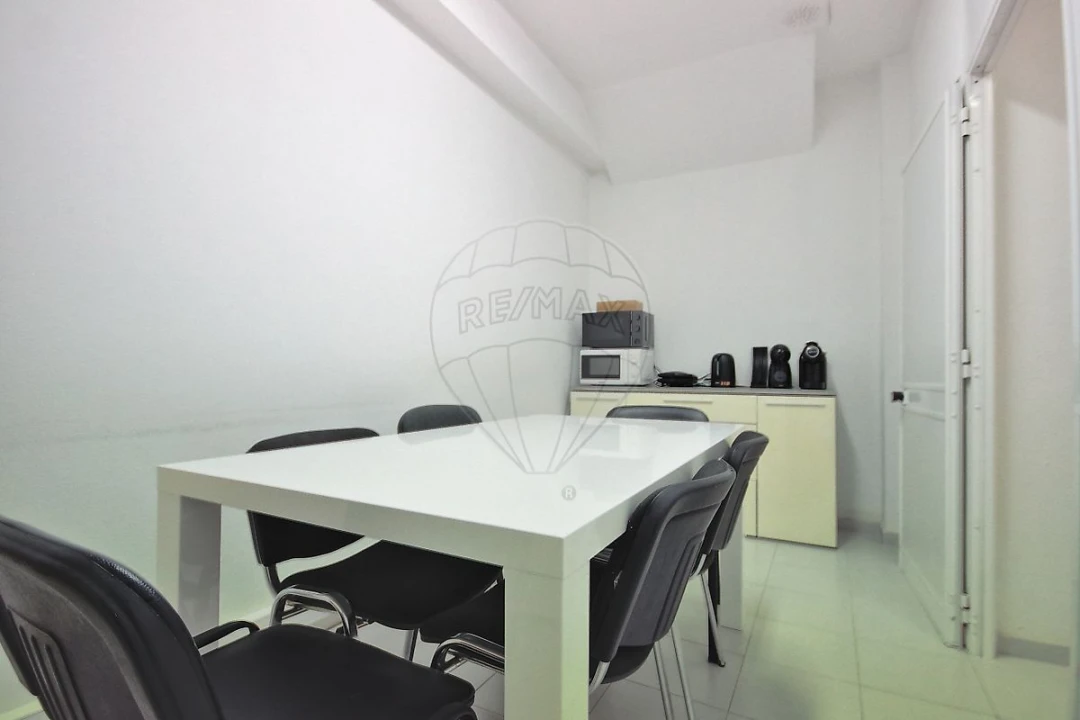 Escritório para Venda em São Domingos de Rana Foto 15