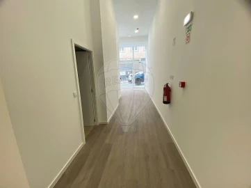 Loja para Arrendamento em Cedofeita, Santo Ildefonso, Sé, Miragaia, São Nicolau e Vitória