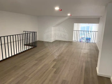 Loja para Arrendamento em Cedofeita, Santo Ildefonso, Sé, Miragaia, São Nicolau e Vitória