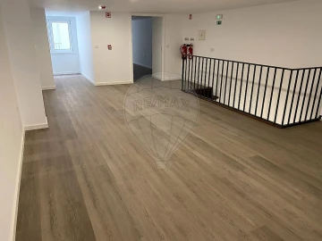 Loja para Arrendamento em Cedofeita, Santo Ildefonso, Sé, Miragaia, São Nicolau e Vitória