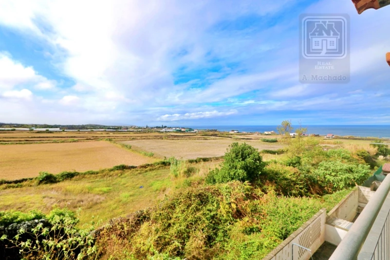 Apartamento T2 para Venda em Rabo de Peixe Foto 4