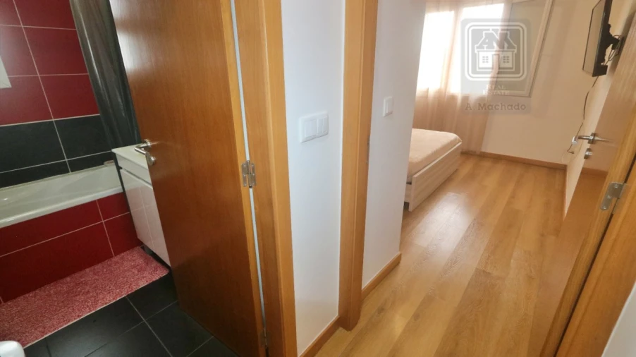 Apartamento T2 para Venda em Rabo de Peixe Foto 17