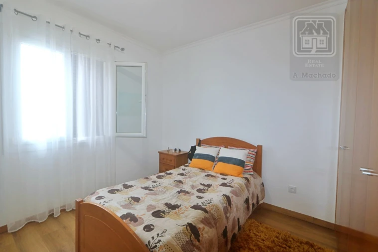 Apartamento T2 para Venda em Rabo de Peixe Foto 23