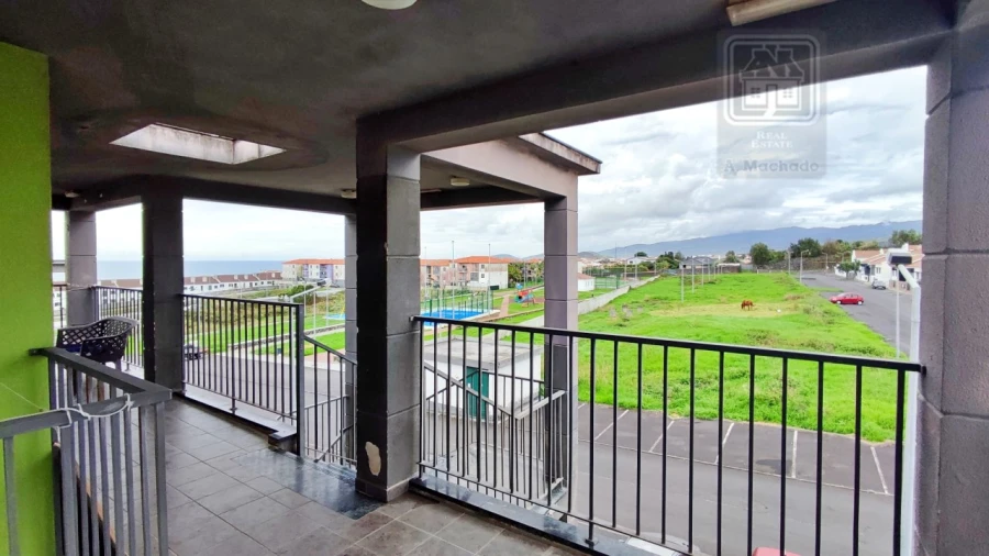 Apartamento T2 para Venda em Rabo de Peixe Foto 33