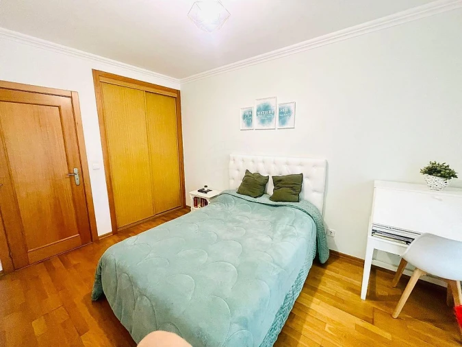 Apartamento T3 para Venda em Vialonga Foto 15