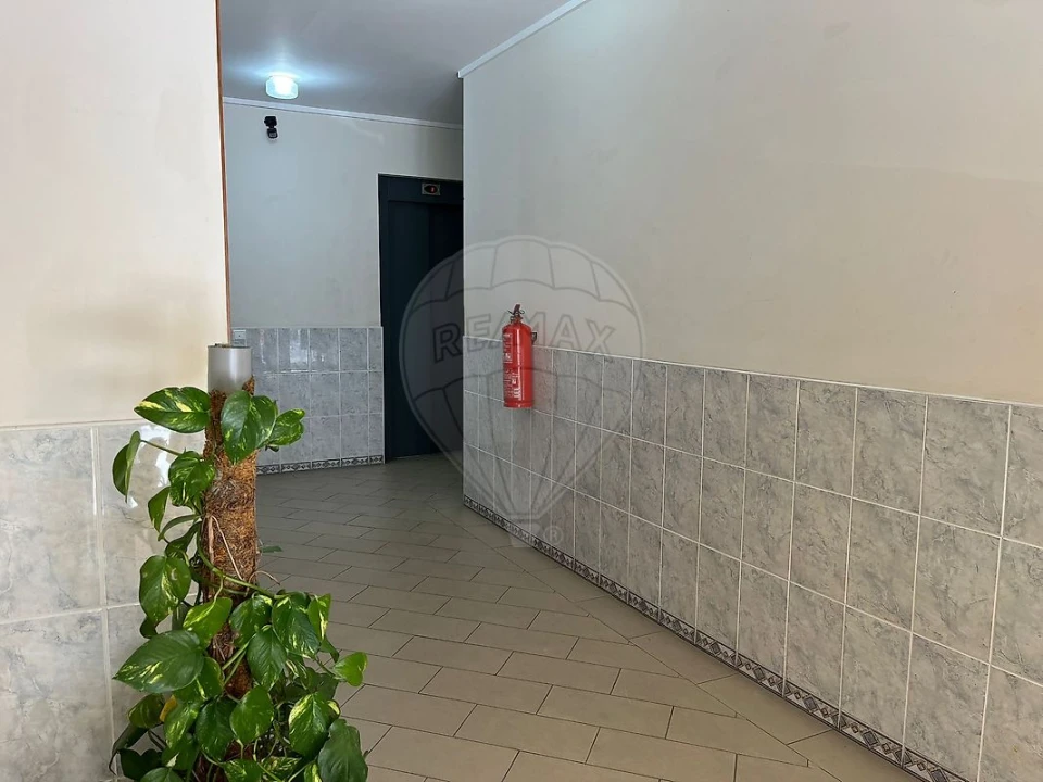 Apartamento T3 para Venda em Alto do Seixalinho, Santo André e Verderena Foto 1