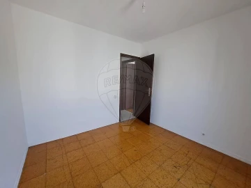 Apartamento T3 para Venda em Corroios
