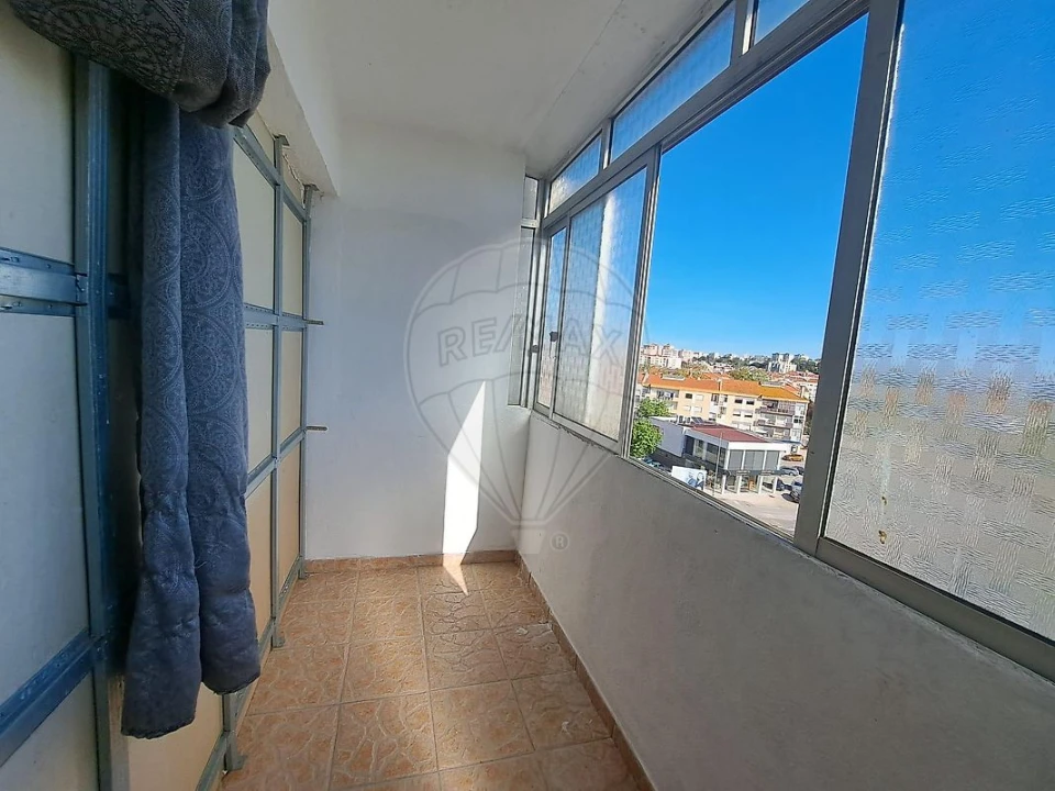 Apartamento T3 para Venda em Corroios Foto 27