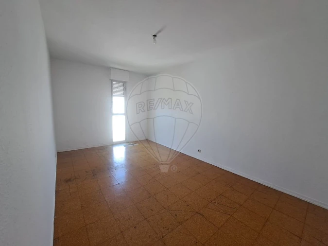 Apartamento T3 para Venda em Corroios Foto 28
