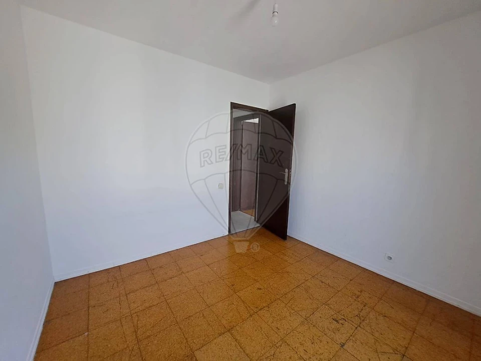 Apartamento T3 para Venda em Corroios Foto 30