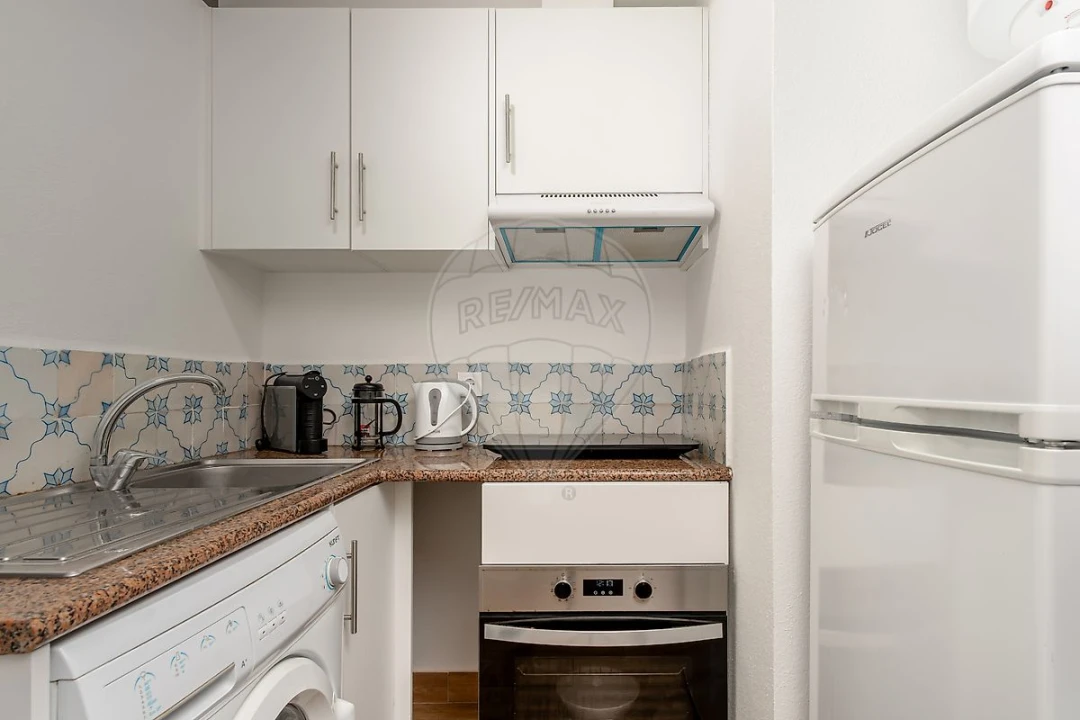 Apartamento T1 para Arrendamento em Caparica e Trafaria Foto 6