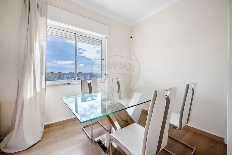 Apartamento T2 para Venda em Alto do Seixalinho, Santo André e Verderena Foto 6