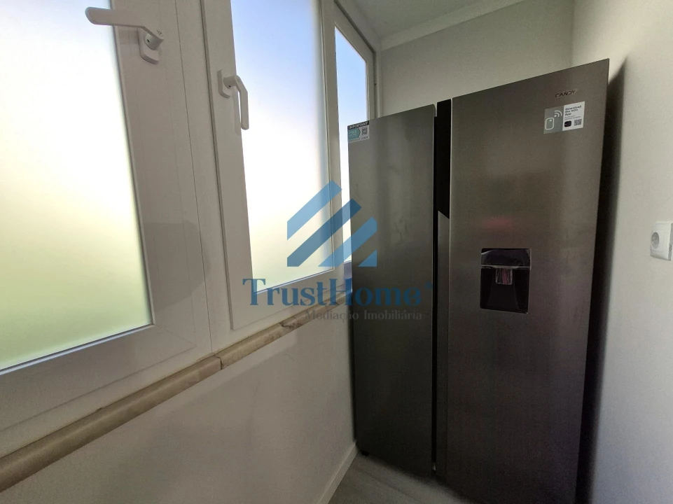 Apartamento T2 para Venda em Benfica Foto 7