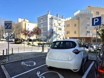 Apartamento T2 para Venda em Benfica