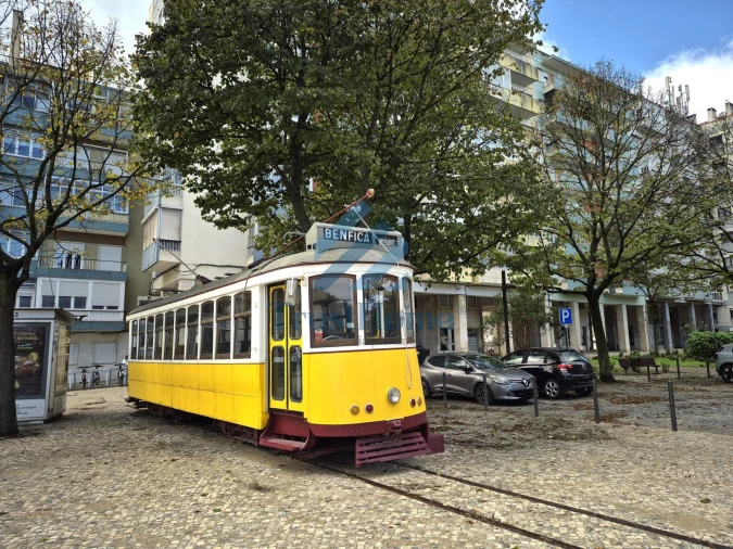 Apartamento T2 para Venda em Benfica Foto 25