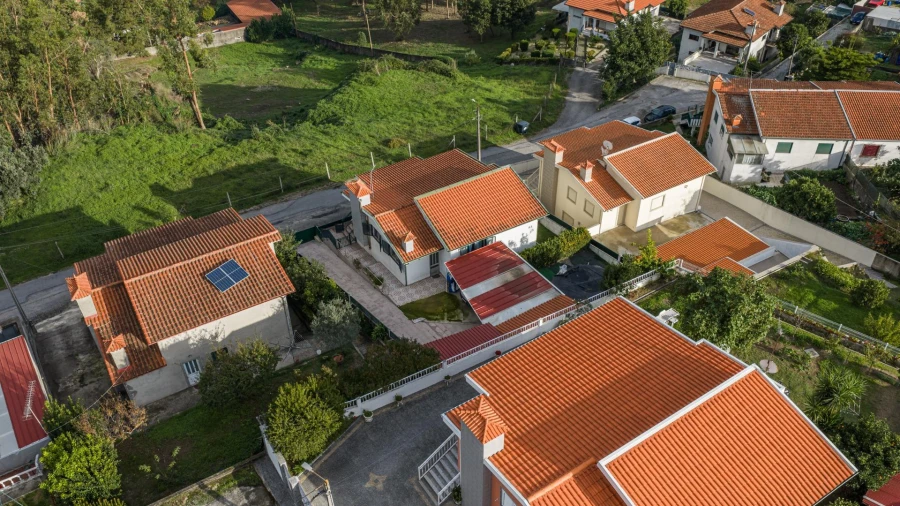 Moradia T3 para Venda em Lordelo Foto 29