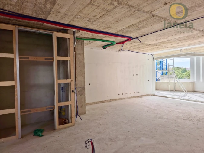 Moradia T3 para Venda em Loule (São Sebastião) Foto 12