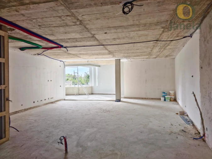 Moradia T3 para Venda em Loule (São Sebastião) Foto 17