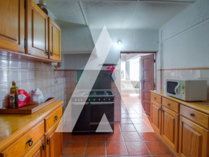 Moradia T6 para Venda em Oiã Foto 42