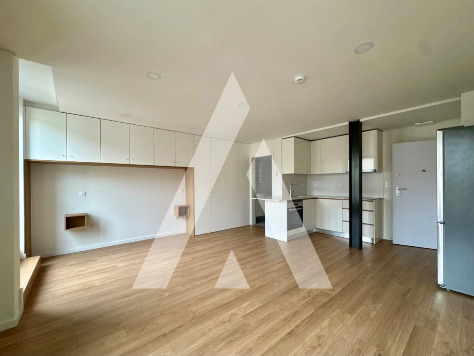 Apartamento para Venda em Cedofeita, Santo Ildefonso, Sé, Miragaia, São Nicolau e Vitória Foto 13