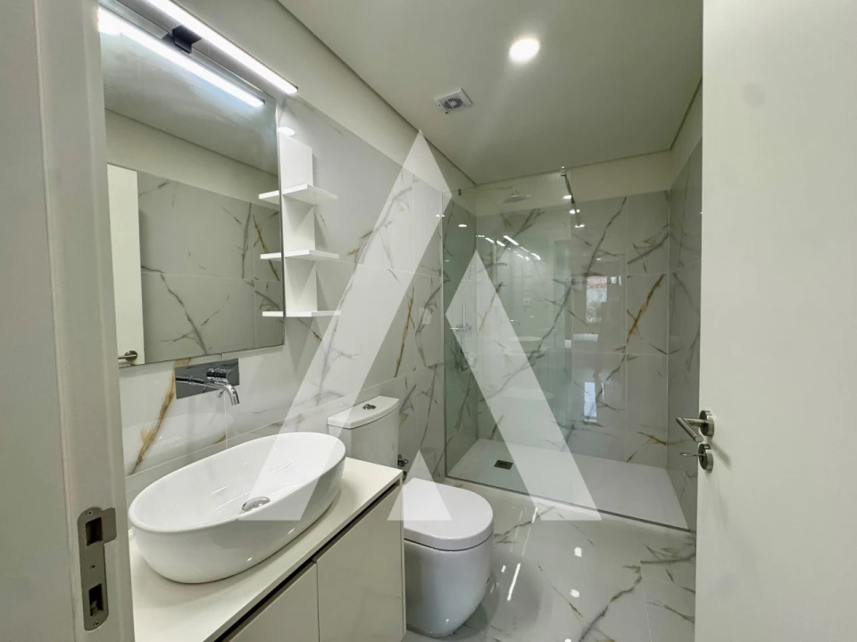 Apartamento para Venda em Cedofeita, Santo Ildefonso, Sé, Miragaia, São Nicolau e Vitória Foto 10