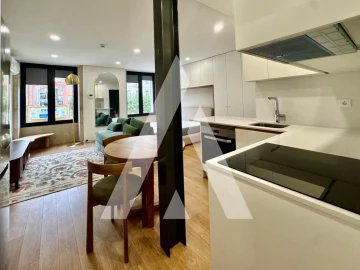 Apartamento para Venda em Cedofeita, Santo Ildefonso, Sé, Miragaia, São Nicolau e Vitória