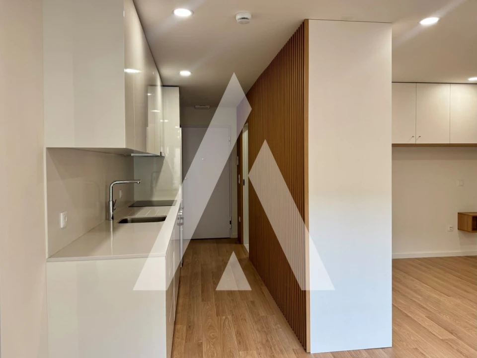 Apartamento T1 para Venda em Cedofeita, Santo Ildefonso, Sé, Miragaia, São Nicolau e Vitória Foto 6