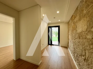 Apartamento T1 para Venda em Cedofeita, Santo Ildefonso, Sé, Miragaia, São Nicolau e Vitória