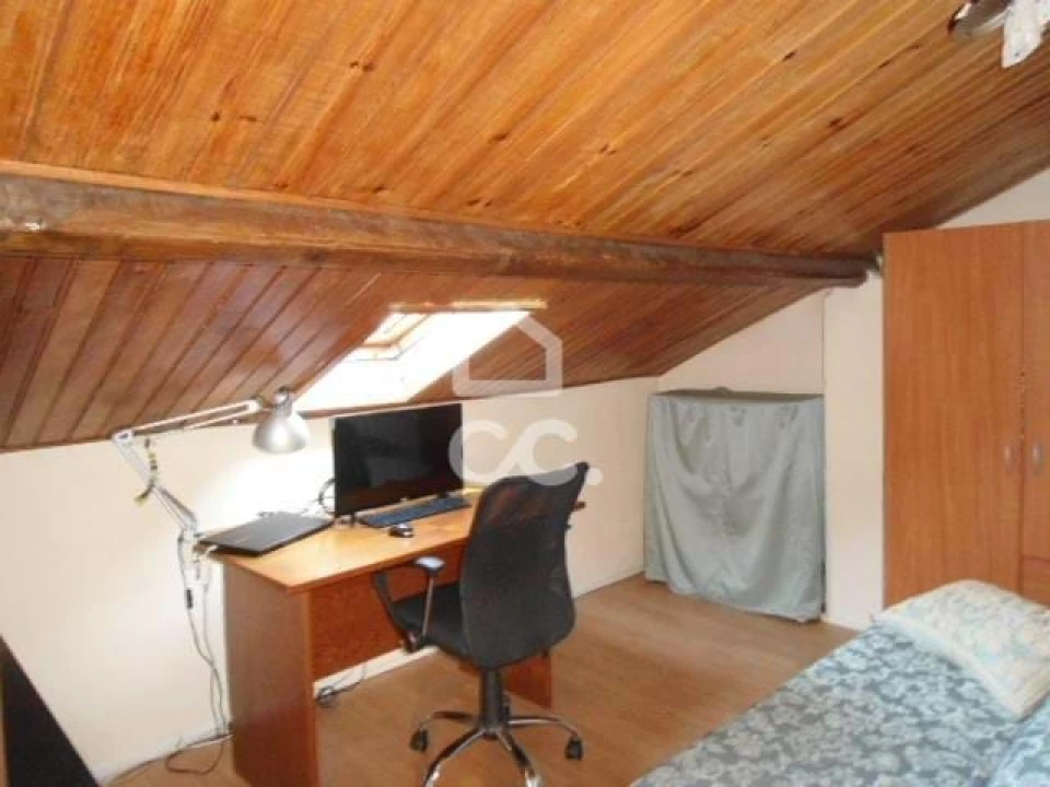 Apartamento T4 para Venda em Corroios Foto 8