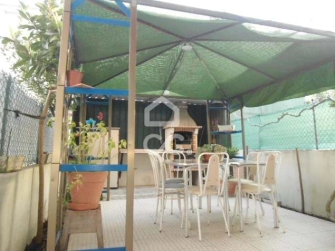 Apartamento T4 para Venda em Corroios