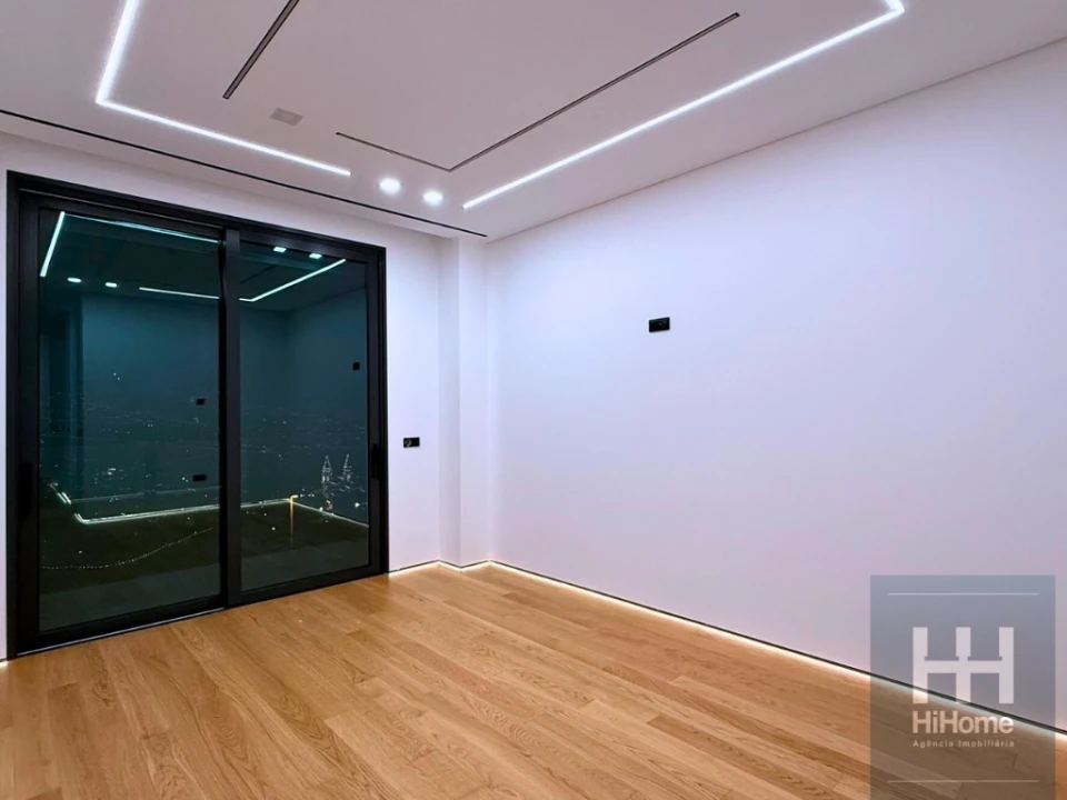 Moradia T3 para Venda em Santo Antonio Foto 81