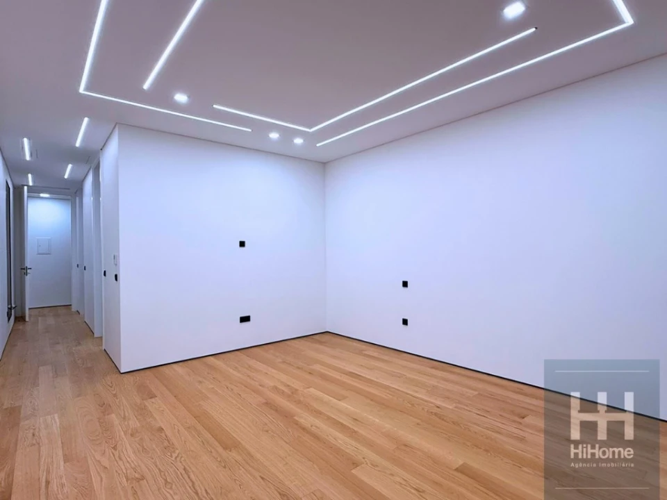 Moradia T3 para Venda em Santo Antonio Foto 93