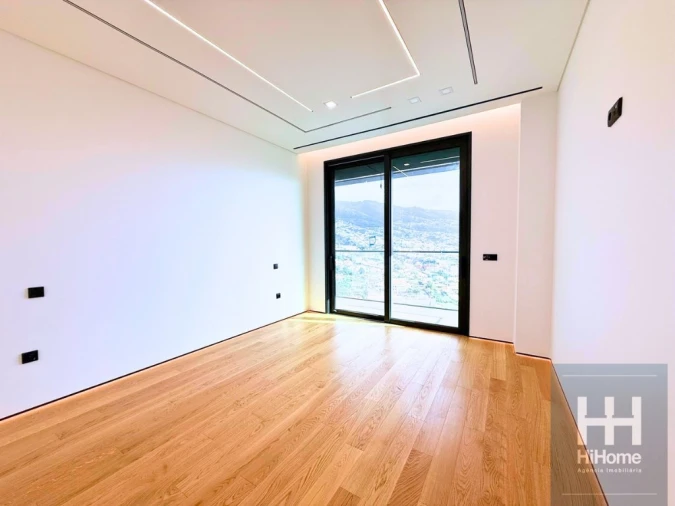 Moradia T3 para Venda em Santo Antonio Foto 20