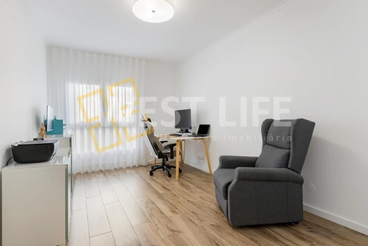 Apartamento T3 para Venda em Alverca do Ribatejo e Sobralinho Foto 23