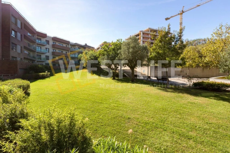 Apartamento T3 para Venda em Alverca do Ribatejo e Sobralinho Foto 27