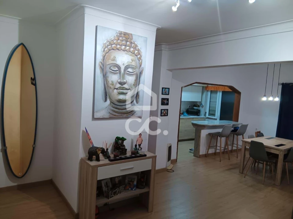 Apartamento T3 para Venda em Laranjeiro e Feijó Foto 2