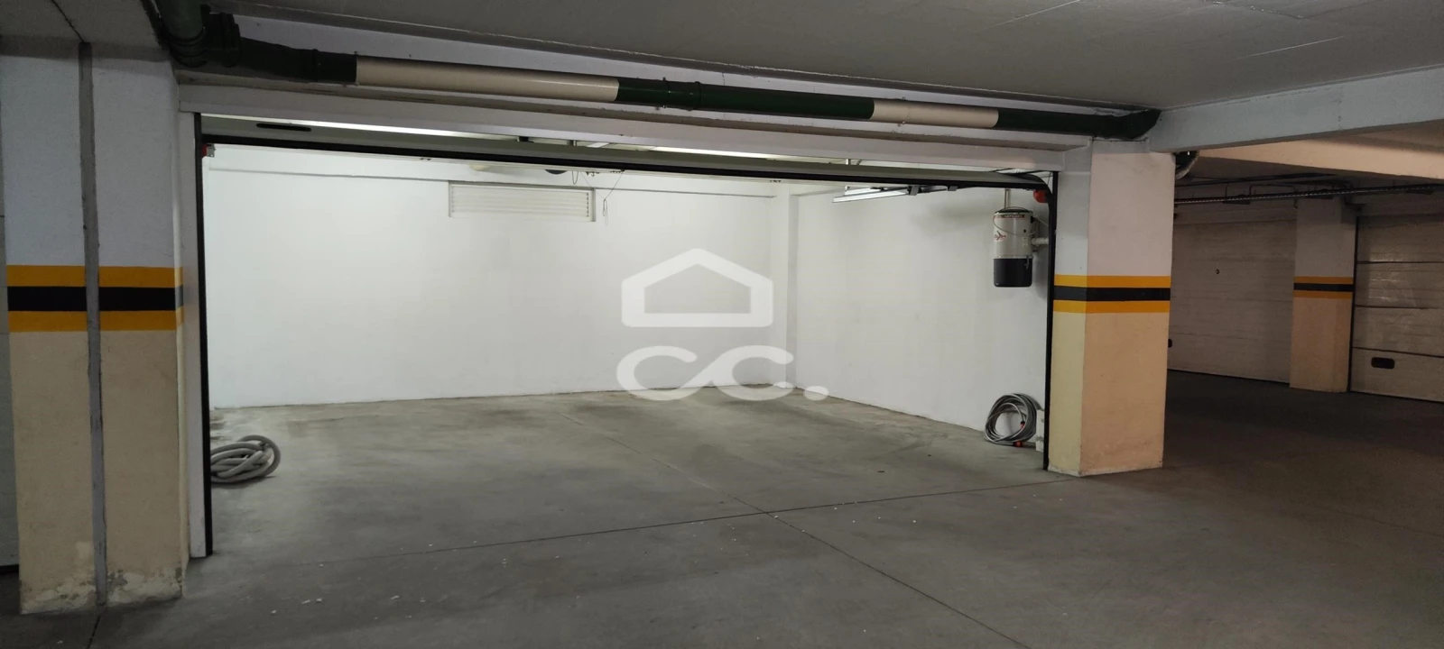 Apartamento T3 para Venda em Charneca de Caparica e Sobreda Foto 46