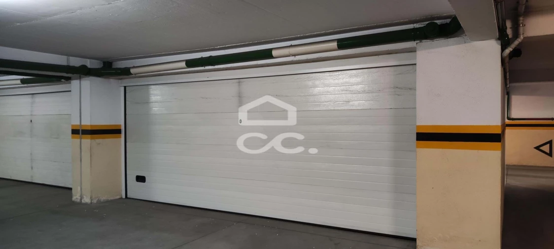 Apartamento T3 para Venda em Charneca de Caparica e Sobreda Foto 45