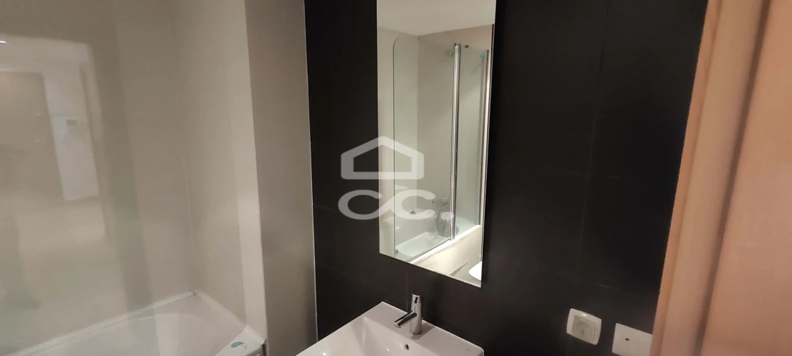 Apartamento T3 para Venda em Charneca de Caparica e Sobreda Foto 37