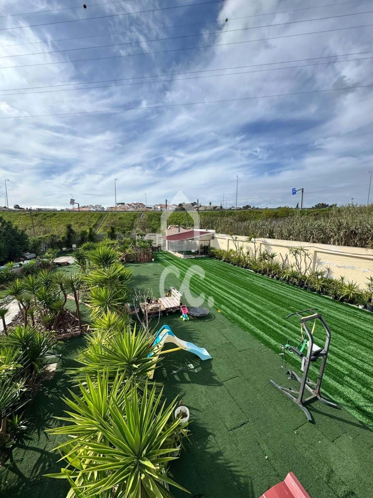 Terreno para Venda em Charneca de Caparica e Sobreda Foto 9