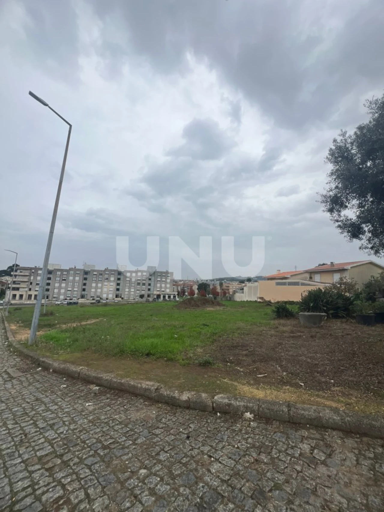 Terreno para Venda em São Paio de Oleiros Foto 1
