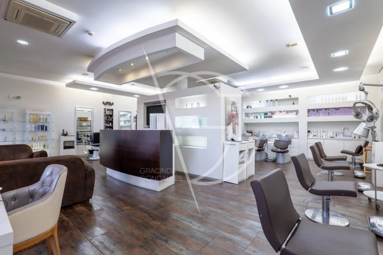 Loja para Venda em Santa Marinha e São Pedro da Afurada Foto 4